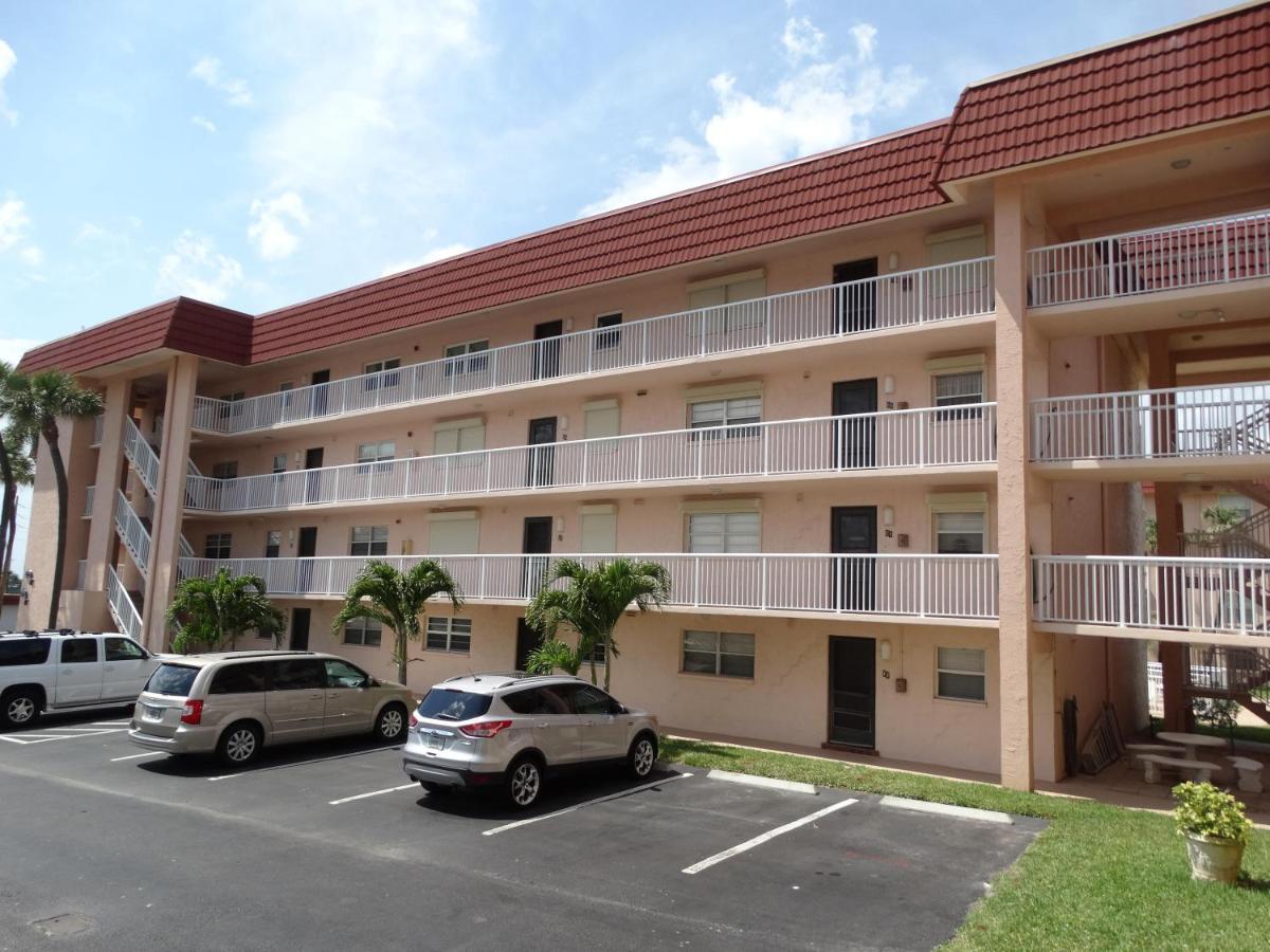 קוקו ביץ' Spanish Main Unit 4- Direct Oceanfront Condo! מראה חיצוני תמונה