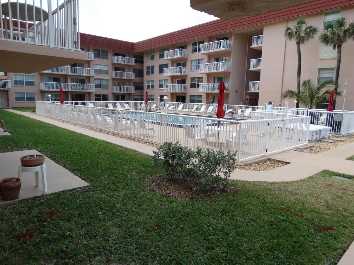 קוקו ביץ' Spanish Main Unit 4- Direct Oceanfront Condo! מראה חיצוני תמונה