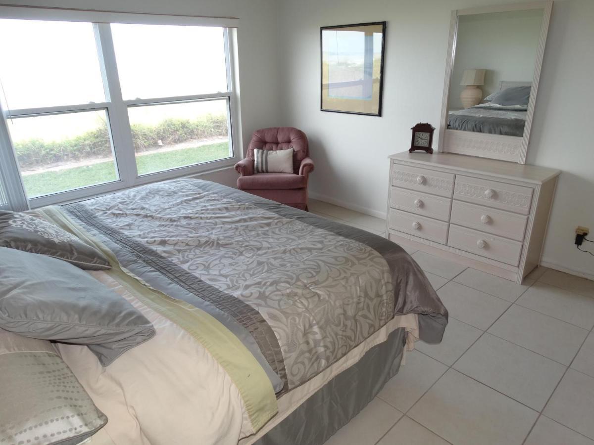 קוקו ביץ' Spanish Main Unit 4- Direct Oceanfront Condo! מראה חיצוני תמונה