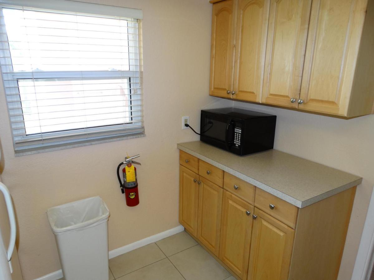 קוקו ביץ' Spanish Main Unit 4- Direct Oceanfront Condo! מראה חיצוני תמונה